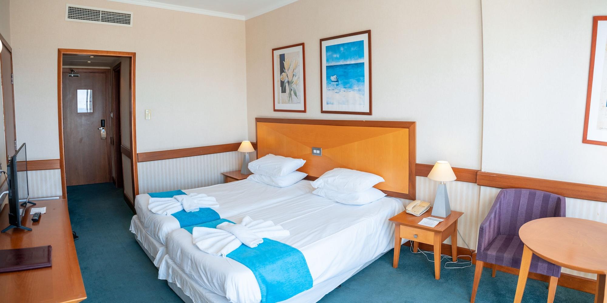 Crown Resorts Horizon (Adults Only) Peyia Exterior photo