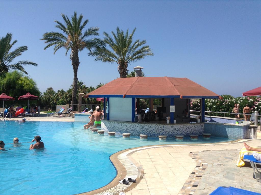Crown Resorts Horizon (Adults Only) Peyia Exterior photo